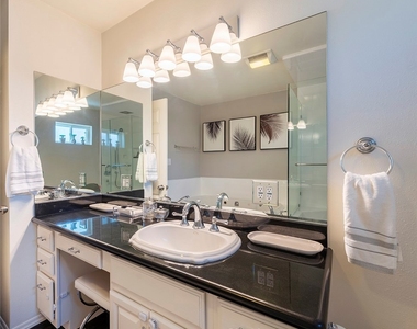 18417 Glenburn Avenue - Photo Thumbnail 24