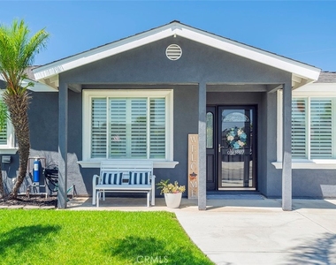18417 Glenburn Avenue - Photo Thumbnail 3