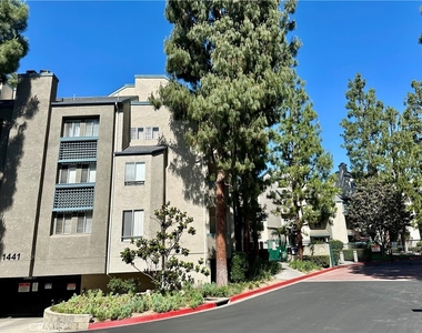 1441 Brett Place - Photo Thumbnail 34