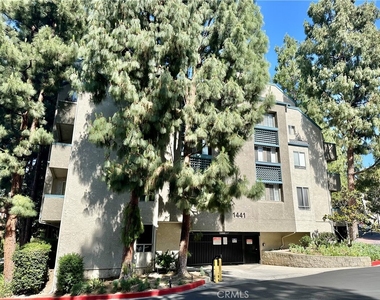 1441 Brett Place - Photo Thumbnail 33