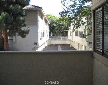 2577 Plaza Del Amo - Photo Thumbnail 11