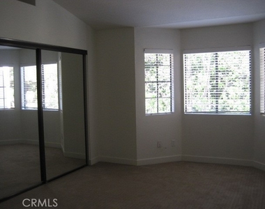 2577 Plaza Del Amo - Photo Thumbnail 7