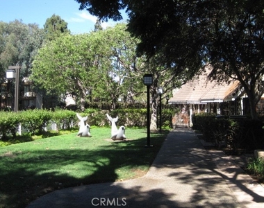 2577 Plaza Del Amo - Photo Thumbnail 18