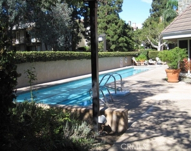 2577 Plaza Del Amo - Photo Thumbnail 20