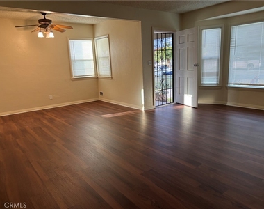 15559 Cornuta Avenue - Photo Thumbnail 2