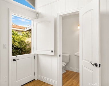 12791 Brittany Woods Drive - Photo Thumbnail 18