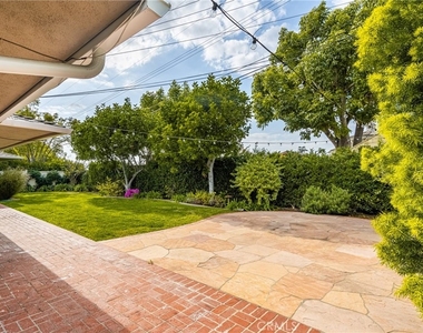 12791 Brittany Woods Drive - Photo Thumbnail 32