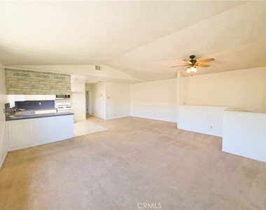 4442 E Addington Drive - Photo Thumbnail 5