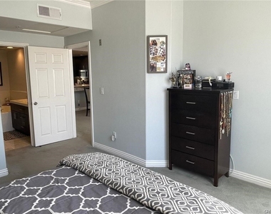 2233 Martin - Photo Thumbnail 22