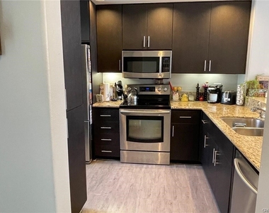 2233 Martin - Photo Thumbnail 17