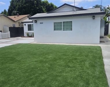 5651 Radford Avenue - Photo Thumbnail 7