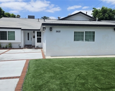 5651 Radford Avenue - Photo Thumbnail 6