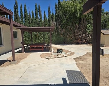 7215 Lyons - Photo Thumbnail 5