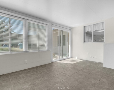 479 Calle Cadiz - Photo Thumbnail 22