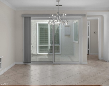 479 Calle Cadiz - Photo Thumbnail 7