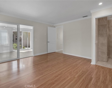 479 Calle Cadiz - Photo Thumbnail 16