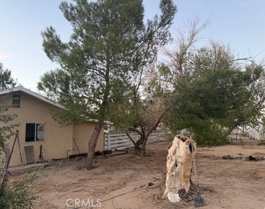 16100 Navajo Road - Photo Thumbnail 32