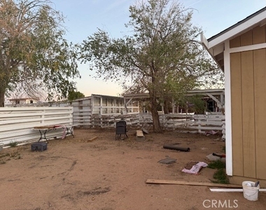 16100 Navajo Road - Photo Thumbnail 27