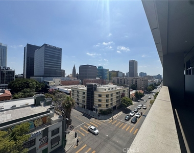 3223 W 6th - Photo Thumbnail 12