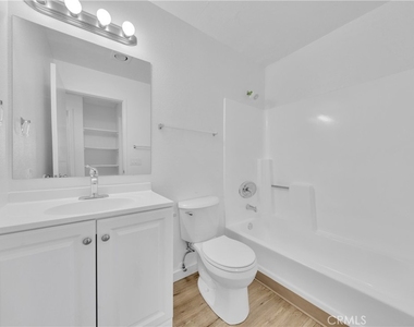 3864 35th Street - Photo Thumbnail 14
