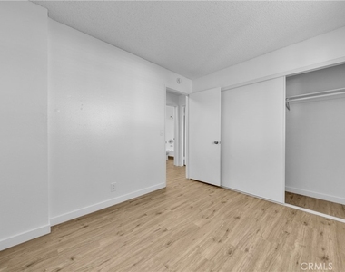 3864 35th Street - Photo Thumbnail 11
