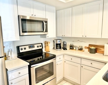 416 Deerfield - Photo Thumbnail 15