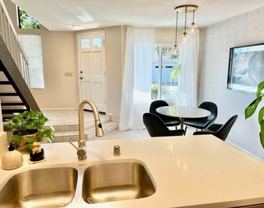 416 Deerfield - Photo Thumbnail 16