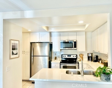 416 Deerfield - Photo Thumbnail 14