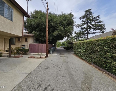 1980 E Villa Street - Photo Thumbnail 20