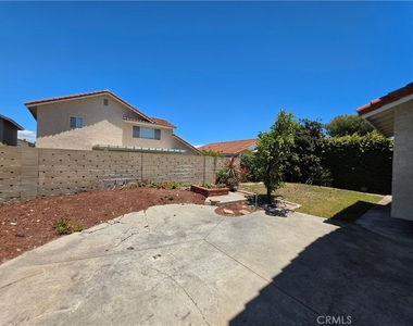 8831 Sailport Drive - Photo Thumbnail 42