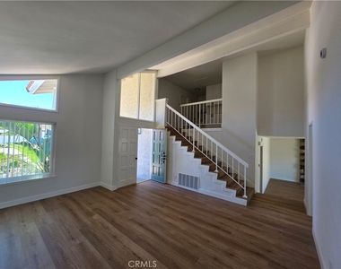 8831 Sailport Drive - Photo Thumbnail 7
