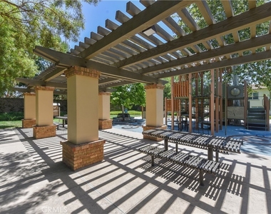 166 Coralwood - Photo Thumbnail 25