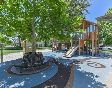 166 Coralwood - Photo Thumbnail 28