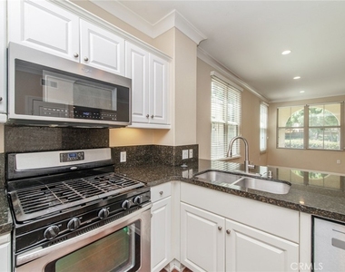 166 Coralwood - Photo Thumbnail 8