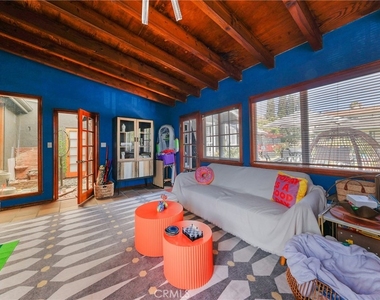 2642 Westminster Place - Photo Thumbnail 23