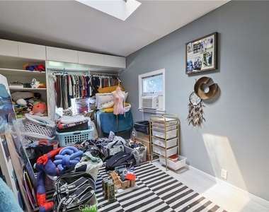 2642 Westminster Place - Photo Thumbnail 26