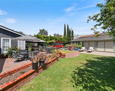 2642 Westminster Place - Photo Thumbnail 51