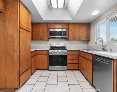 34155 Camino El Molino - Photo Thumbnail 9