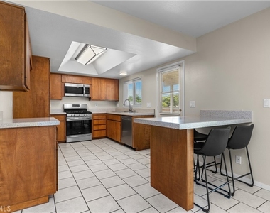 34155 Camino El Molino - Photo Thumbnail 2