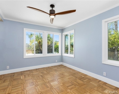 22931 Calle Azorin - Photo Thumbnail 19
