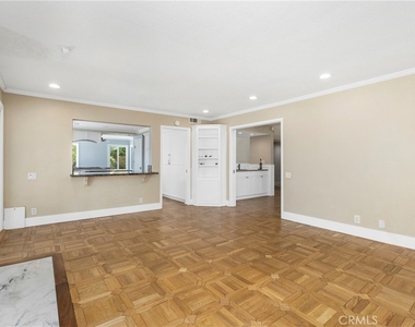 22931 Calle Azorin - Photo Thumbnail 9