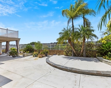 22931 Calle Azorin - Photo Thumbnail 24