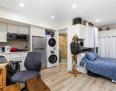 22931 Calle Azorin - Photo Thumbnail 22