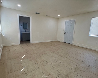 296 N Allen - Photo Thumbnail 24