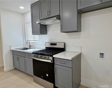 296 N Allen - Photo Thumbnail 9