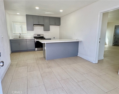 296 N Allen - Photo Thumbnail 2
