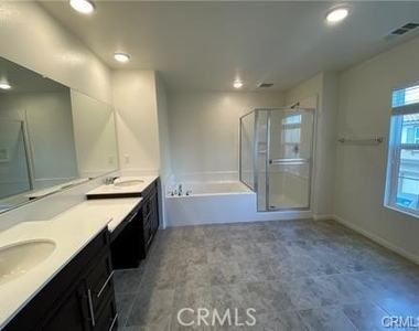 5945 Silveira Street - Photo Thumbnail 13