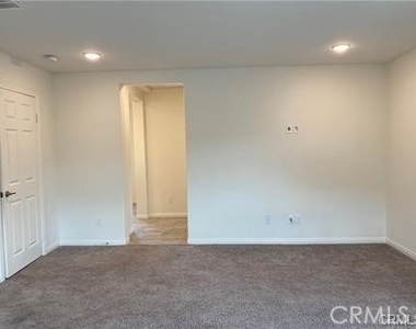 5945 Silveira Street - Photo Thumbnail 15