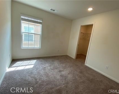 5945 Silveira Street - Photo Thumbnail 16