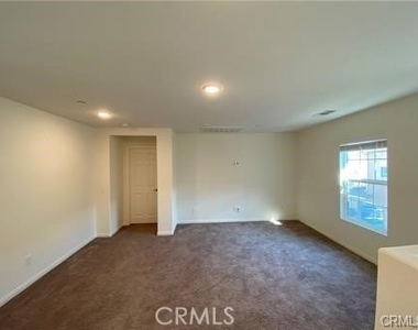 5945 Silveira Street - Photo Thumbnail 9